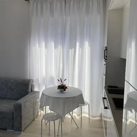 Mano Jura 2 - Apartamentai Kunigiskese Apartmán